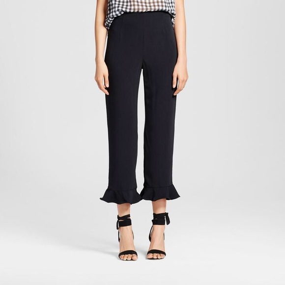 Zara Pants - Zara Black Pants With Ruffle Hems Zara Pants - Zara Black Pants With Ruffle Hems